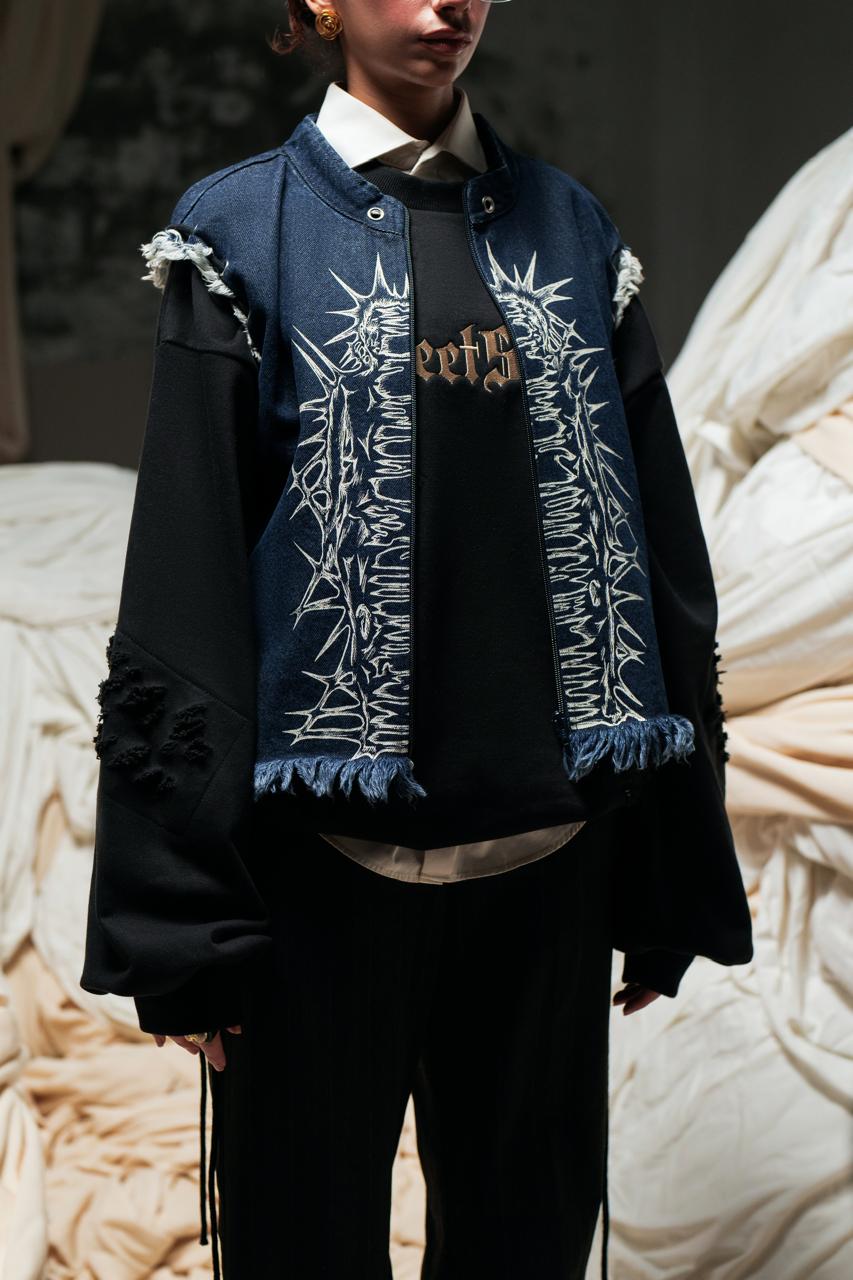 CRISES DENIM OUTEWEAR